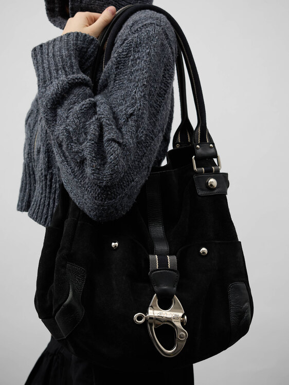 4US Suede Shoulder Bag 
