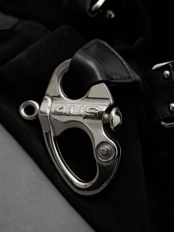 4US Suede Shoulder Bag 