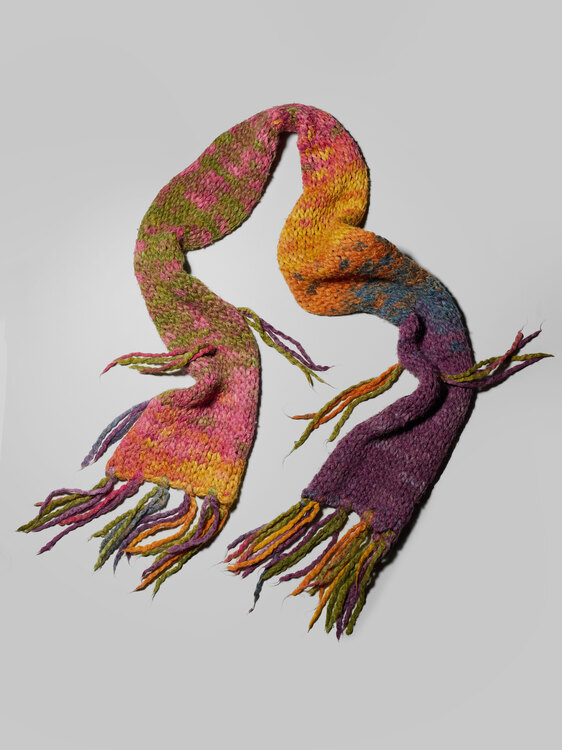 E-Play Knitted Scarf 