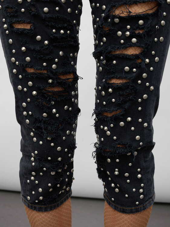 Nolita Distressed Capri Jeans 