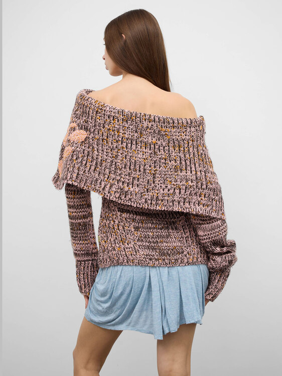 Gsus Off-Shoulder Jumper 