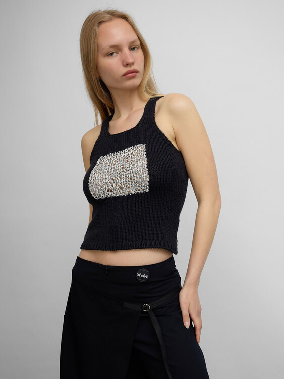 Extē Knitted Vest 