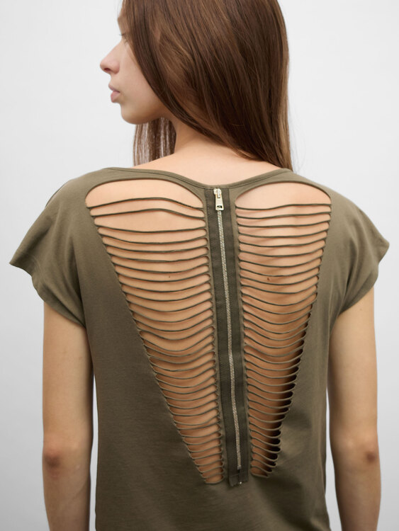 Cop Copine Slashed Effect Top 