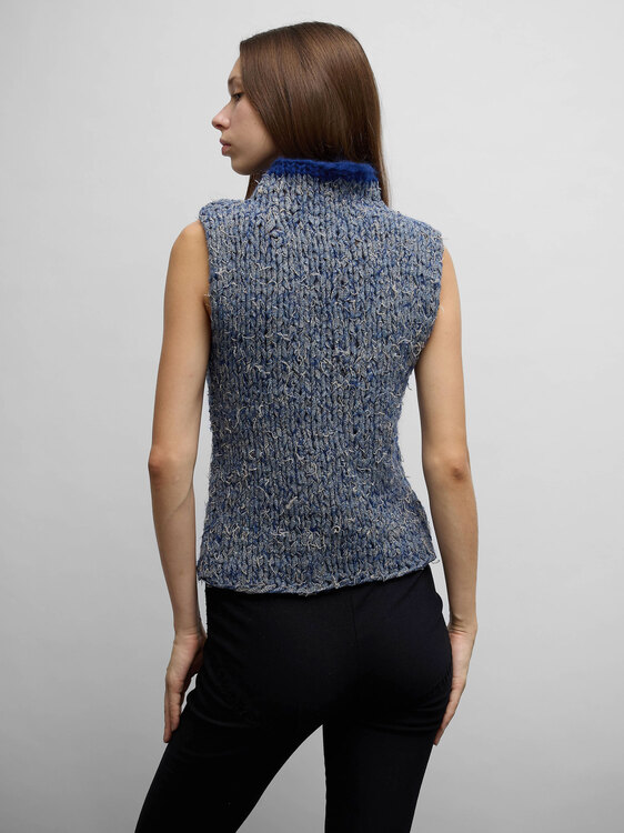 Gazebo Knitted Vest 