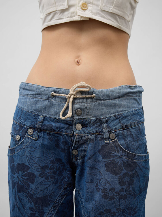 Michiko Koshino Denim Capris 