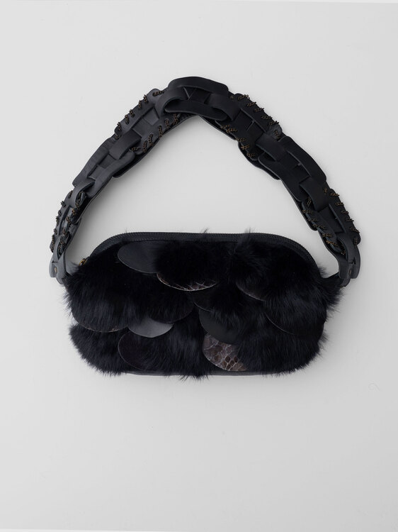 Extē Leather And Fur Handbag 