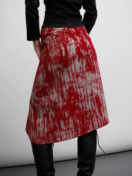 Extē Asymmetrical Midi Skirt 