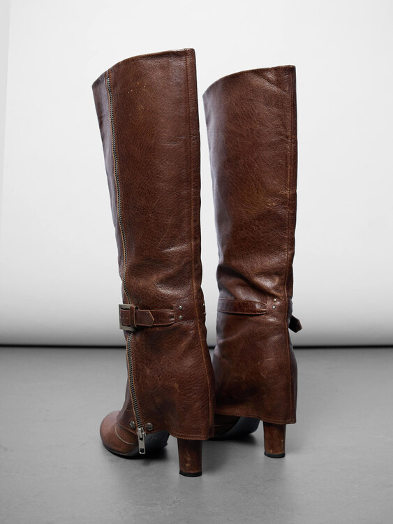 Extē Knee High Leather Boots 