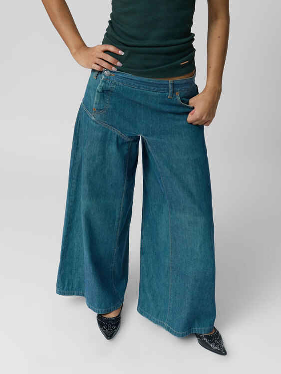 Michiko Koshino Jeans 