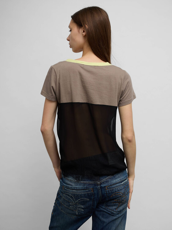 Cultura Graphic T-Shirt 