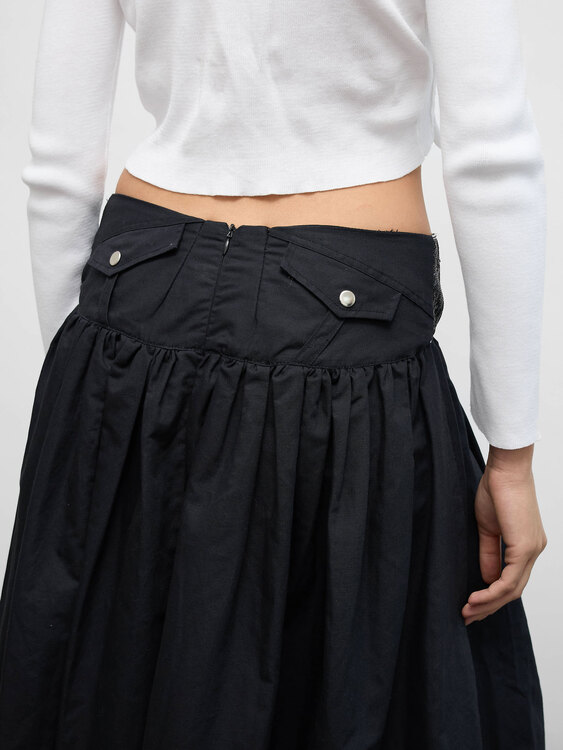 Extē Pleated Maxi Skirt 