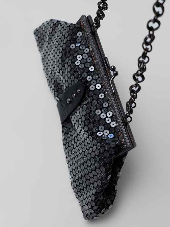 Extē Sequin Purse 