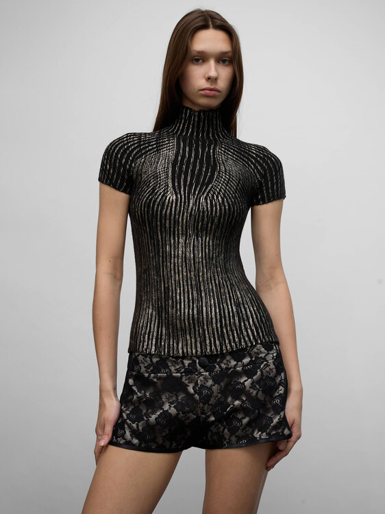 Extē Paint Effect Top 