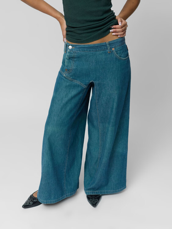 Michiko Koshino Jeans 