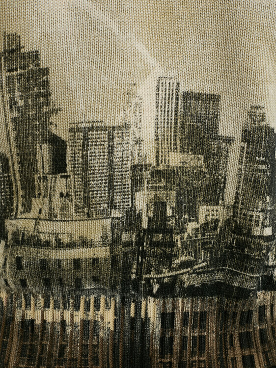 E-Play Cityscape Jumper 