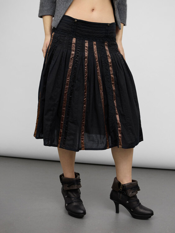 Black Pleated Midi Skirt 
