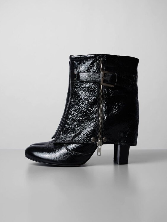 Extē Leather Ankle Boots 