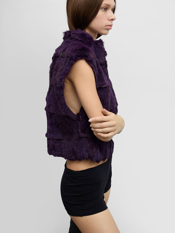 Extē Purple Fur Vest 