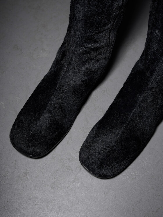 Extē Pony Fur Boots 