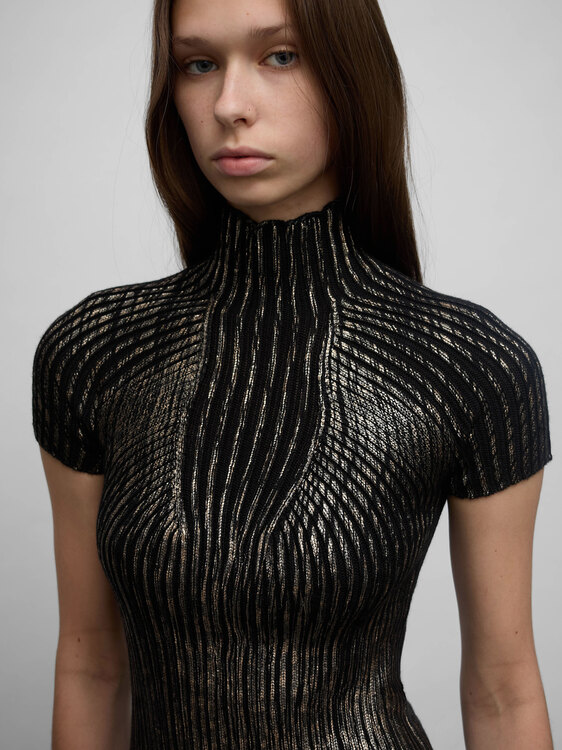 Extē Paint Effect Top 