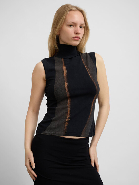 Knitted Turtleneck Vest 